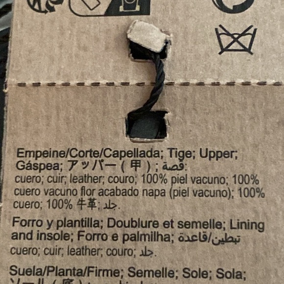 NWT.  NEVER Worn

Massimo Dutti Navy Blue Leather Penny Strap Loafers Size 9. - Picture 7 of 8